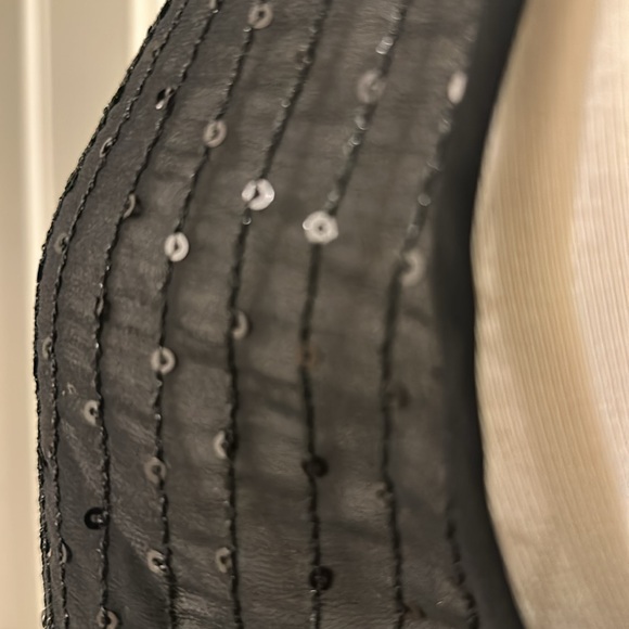 Sleeveless Black Sequin Too - Picture 1 of 8